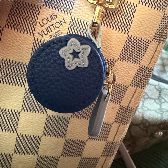 None Accessories - Blueberry charm